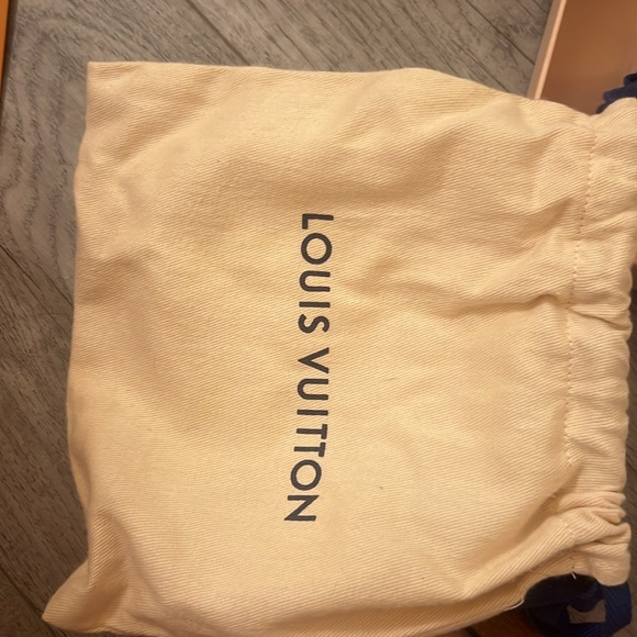 Louis Vuitton belt womens authentic - Picture 6 of 7